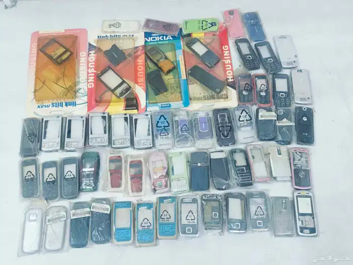 كفرات واكسسوار هواتف نوكيا وبلاكبيرى وسامسونج للبيع جمله 4