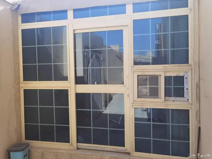 وجهه المونيوم باب سحاب 0