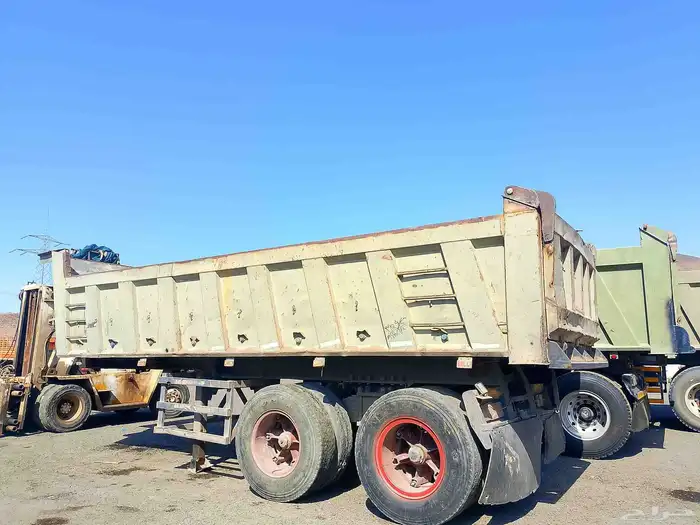 صندوق قلاب برمك للبيع مقاس18 3