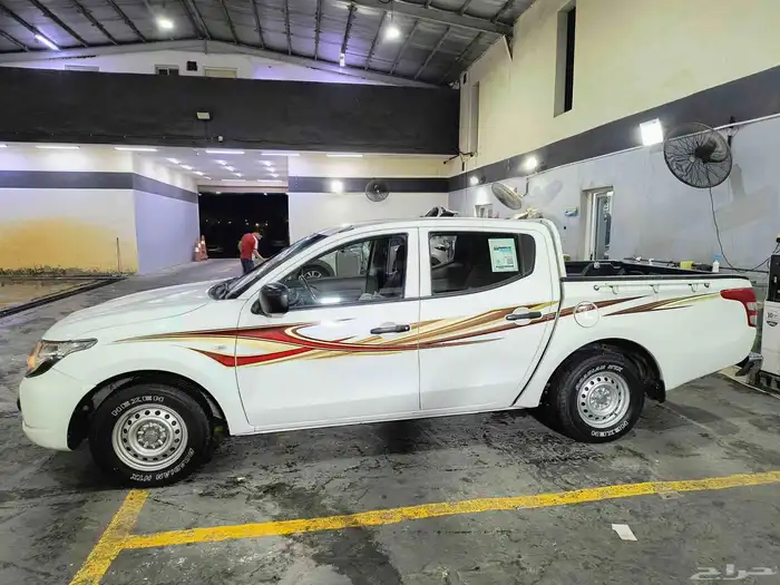 للبيع مستبيشي بكب L200 ديزل 2018 1