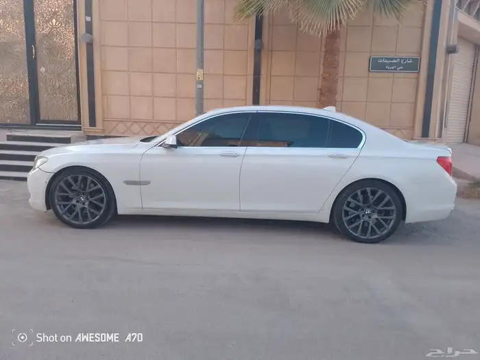 بي ام دبليو 2009 750 فل للبيع 2