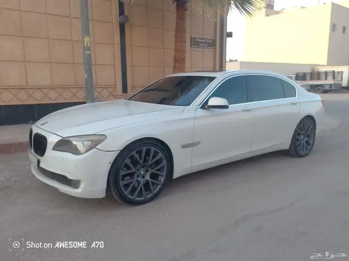 بي ام دبليو 2009 750 فل للبيع 0