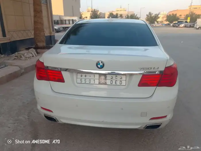 بي ام دبليو 2009 750 فل للبيع 9