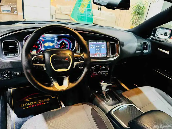 تشارجر RT 2015 سعودي بحاله جيده 6