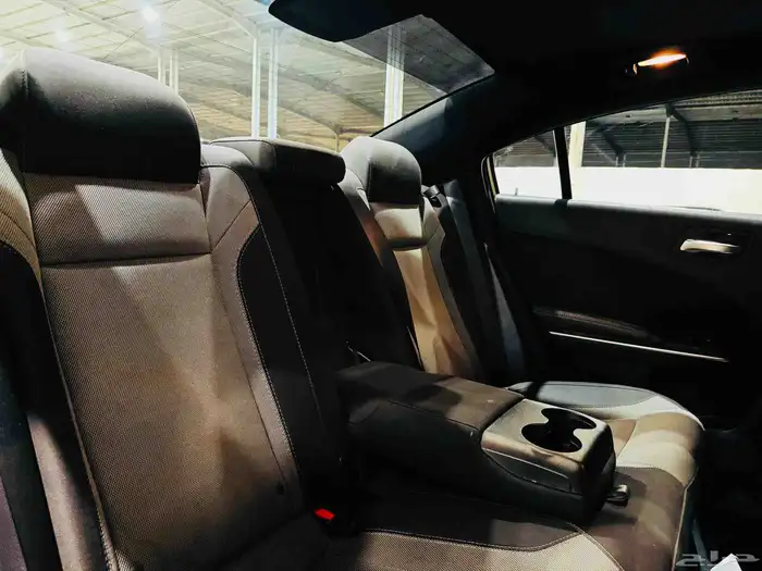 تشارجر RT 2015 سعودي بحاله جيده 11