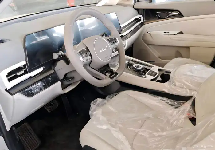 العرض الذهبي كيا سبورتاج لارج نص فل 2025 فقط 104900 شامل 4