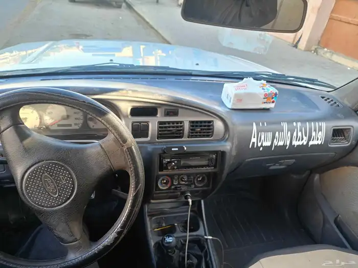 وانيت فورد رينجر موديل 2005 5