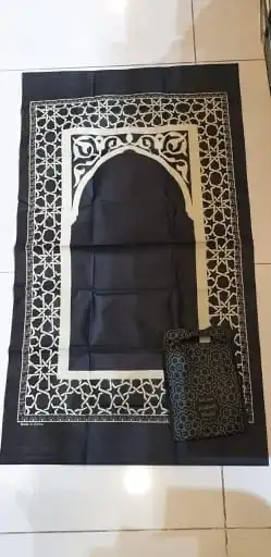 سجادة صلاة بسعر مغرى 2