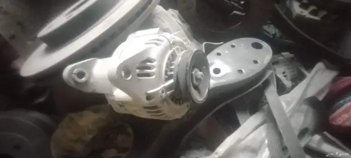 قطع غيار السيارات قديمه جديده 33