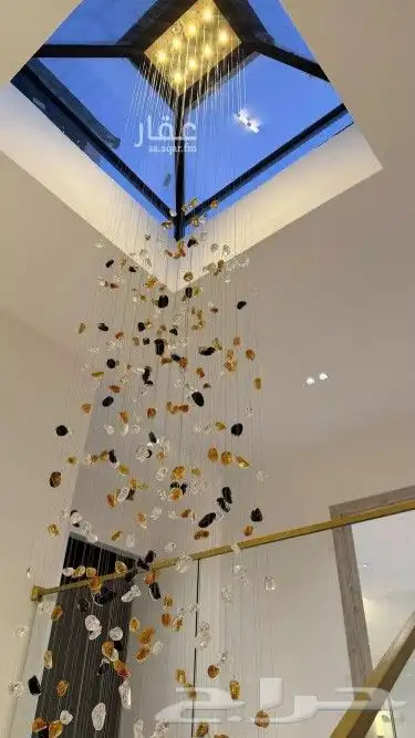 فيلا كبيرة مستقلة للبيع في العزيزية - المحيسن 9