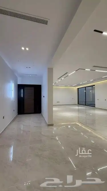 فيلا كبيرة مستقلة للبيع في العزيزية - المحيسن 10