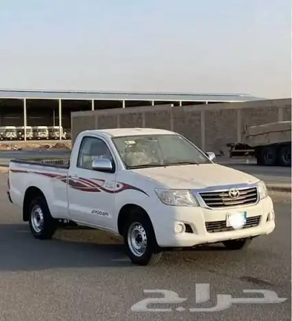 (مطلوب) هايلكس 2015 او2014 غماره   للتواصل واتساب 2