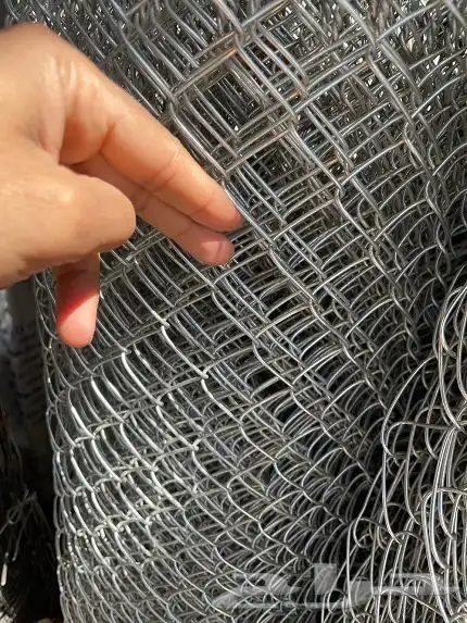 شبك مجلفن واخضر وسلك شائك وحلزوني 3