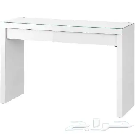 تسريحه من ايكيا   مرايا عريضه معها لونها ابيض ونظيفه 0