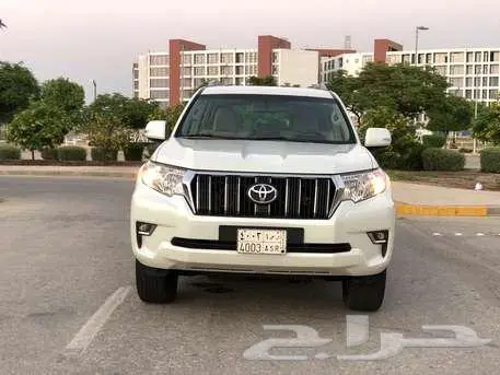 تويوتا برادو 2023 سته سلندر TXLعداد80 ممشي قليل 2