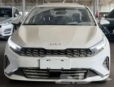 كيا k3 فل كامل وارد صيني 2025 ابيض ب61000 شامل الضريبة 1