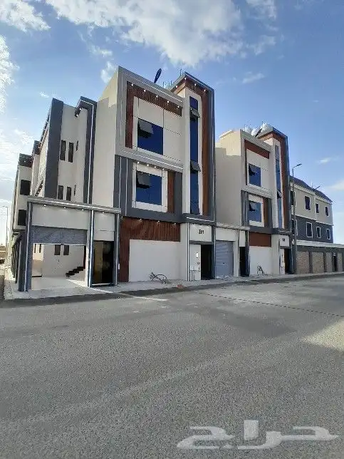 للبيع شقه دور ثاني مصعد راكب جاهز تشطيب راقي بدرة الموسي 1