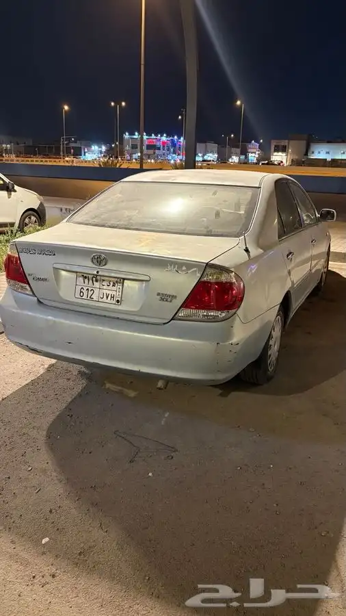 كامري 2006 قير عادي 3