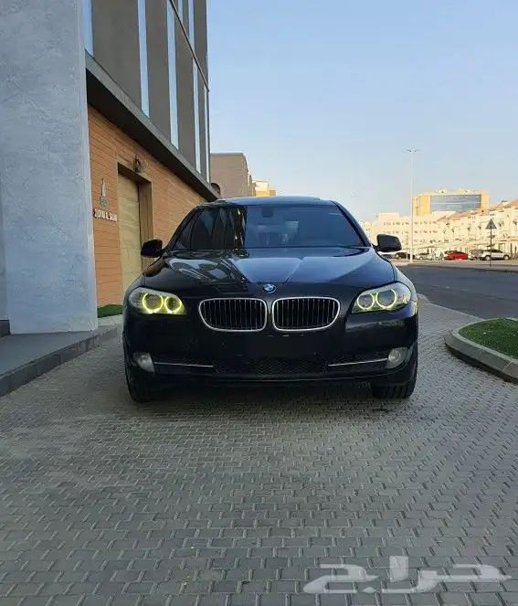 بي ام دبليو 528 2012 نظيفه للبيع 2