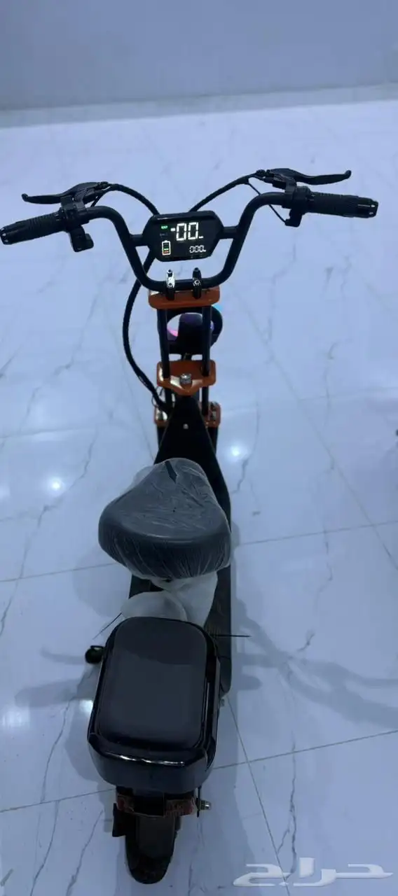 اسكوتر حديث استخدم اسخدام مرة واحده فقط كل شي فيه جديد 0