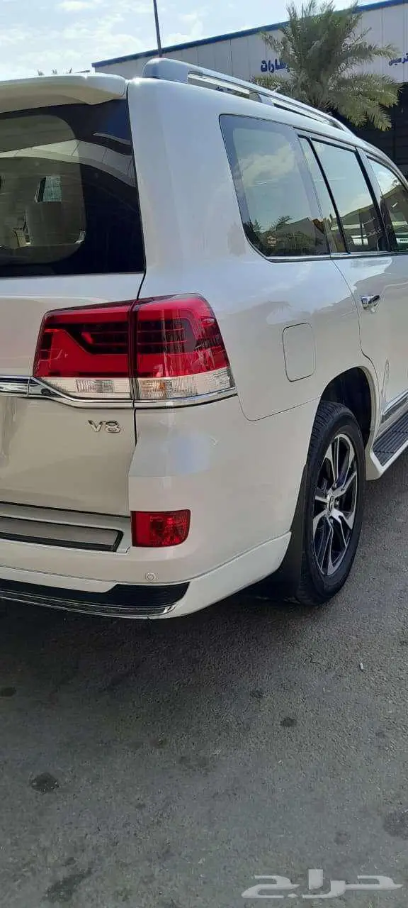 تويوتا لاندكروزر 2021 3