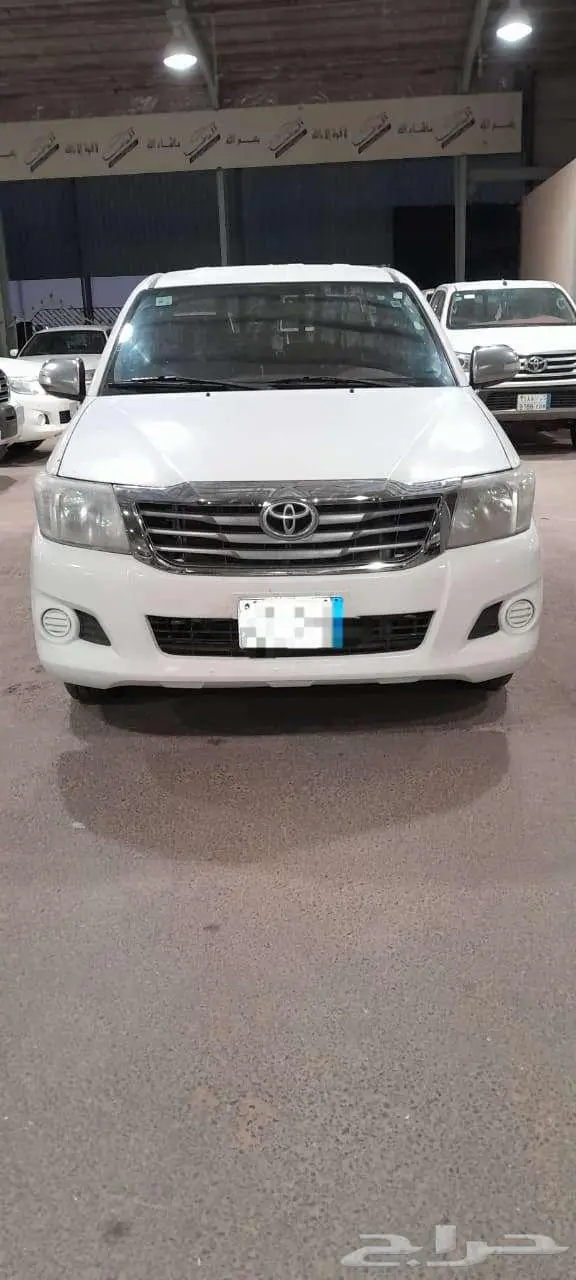 تويوتا هايلوكس 2015 0