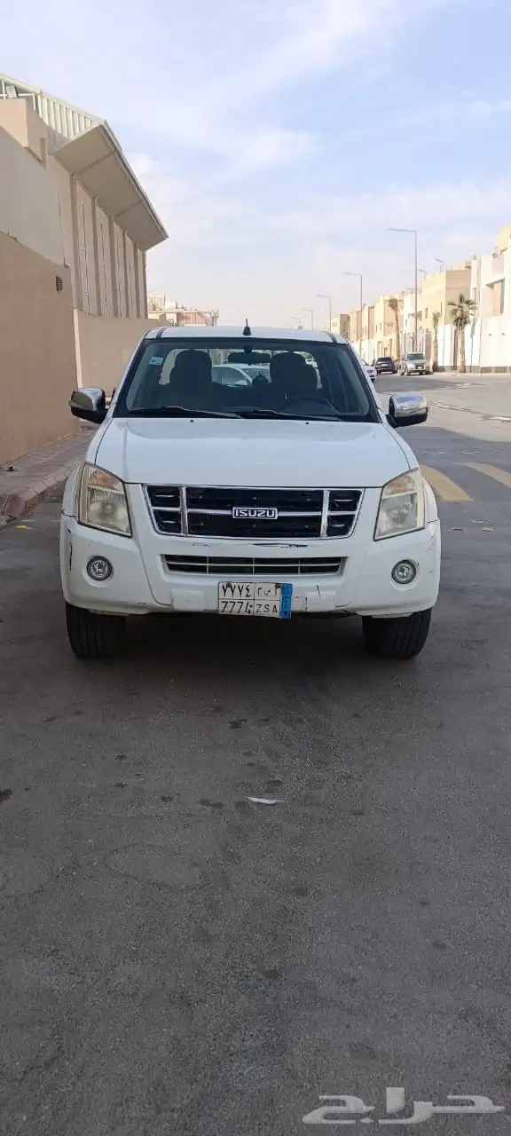 الرياض ايسوزو غمارتين 2009 دبل للبيع 9