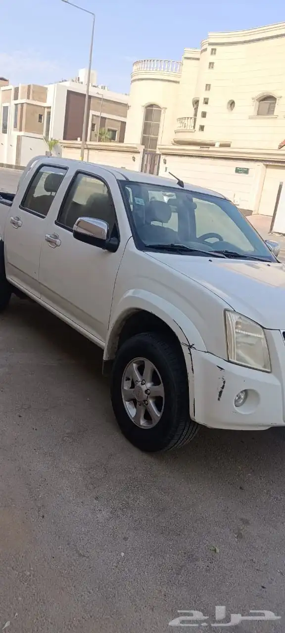 الرياض ايسوزو غمارتين 2009 دبل للبيع 1