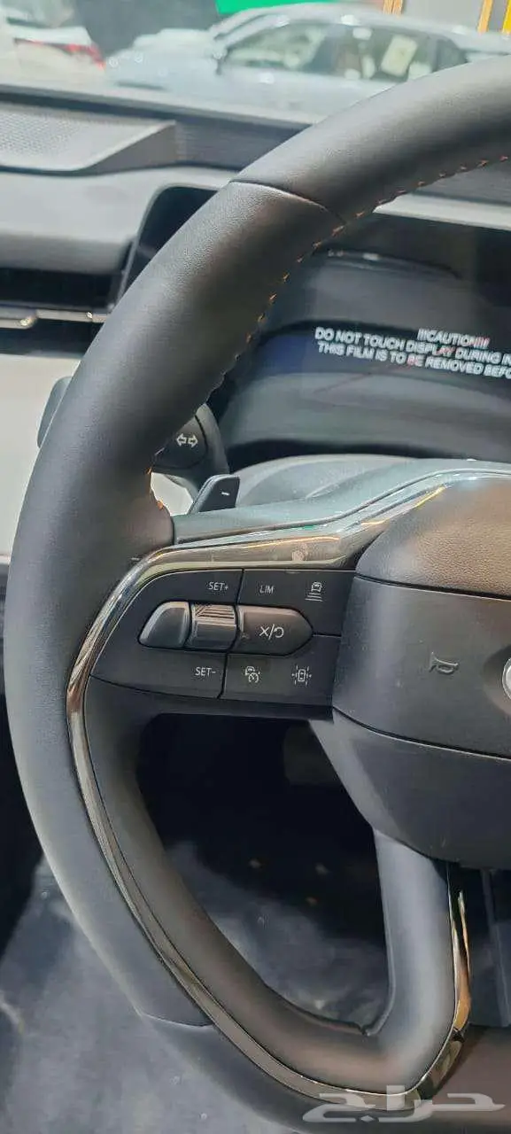 فورد تورس تيتانيوم فل كامل 2026 10