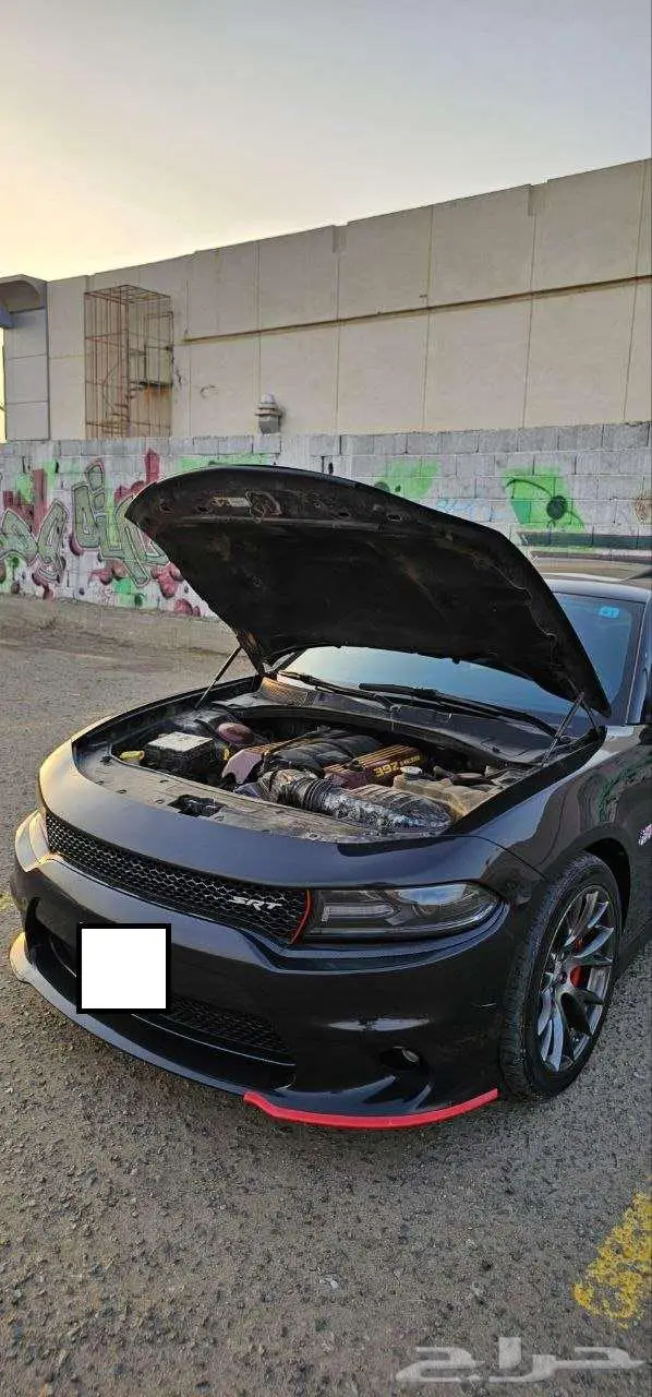 للبيع تشارجر2015 SRT 6.4 بلاك روف نظيف 15