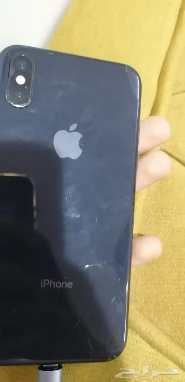 ايفون اكس اس فيه الكاميرا الاماميه مغبشه الشاشه سليمه 0