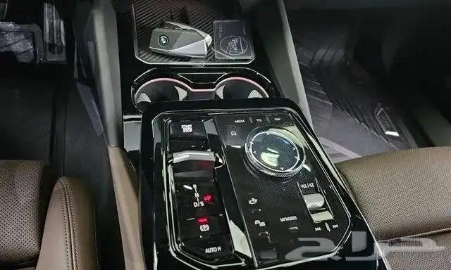 BMW 520I M Kit 2025 استيراد كوريا - معرض العصيمي 4