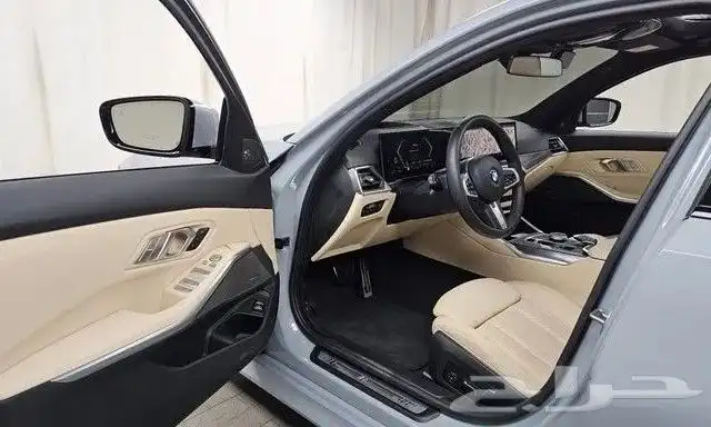 BMW 320I M Kit 2024 استيراد كوريا - معرض العصيمي 5