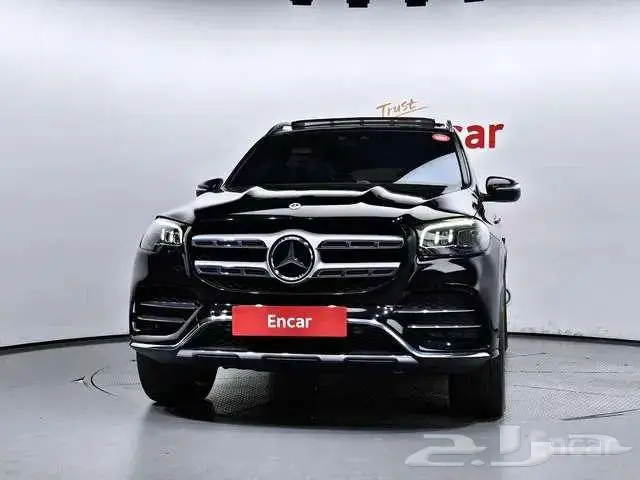 مرسيدس GLS580 موديل 2022 2