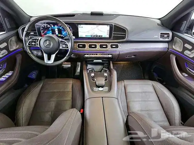 مرسيدس GLS580 موديل 2022 7