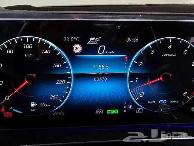 مرسيدس GLS580 موديل 2022 10