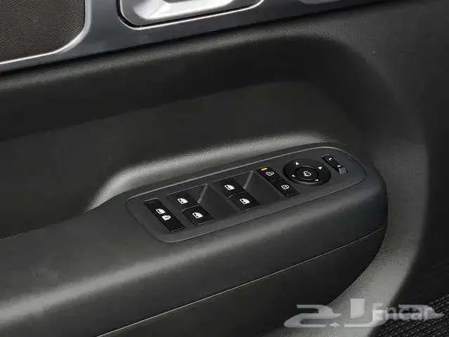 هيونداى سنتافى 5 مقاعد موديل 2024 8