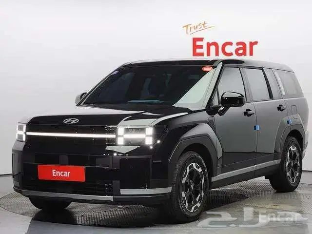 هيونداى سنتافى 5 مقاعد موديل 2024 0