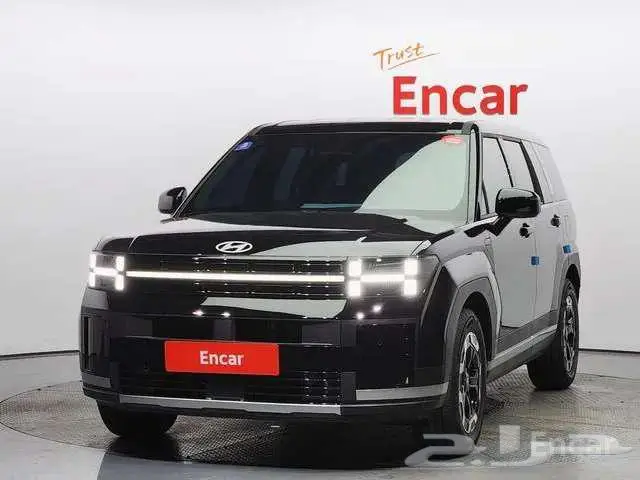 هيونداى سنتافى 5 مقاعد موديل 2024 2
