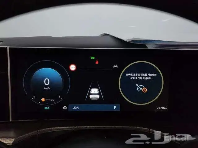 هيونداى سنتافى 5 مقاعد موديل 2024 9