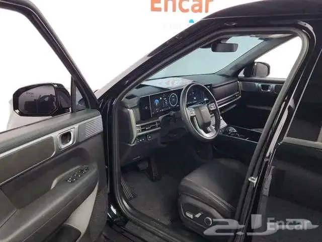 هيونداى سنتافى 5 مقاعد موديل 2024 4