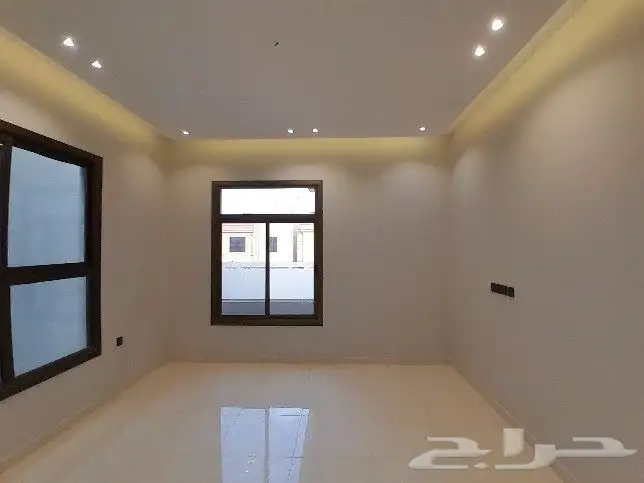 للبيع فيلا دبلكس دورين وملحق تشطيب VIPبدرة الموسي قرب الممشى 18