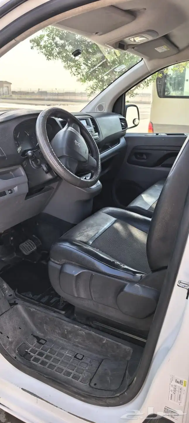 فان بيجو موديل 2022 الممشى 152 نظييف جد ا 0