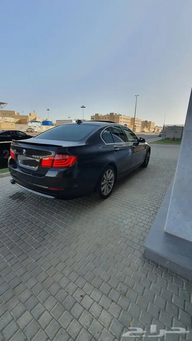 بي ام دبليو 528 2012 نظيفه للبيع 9