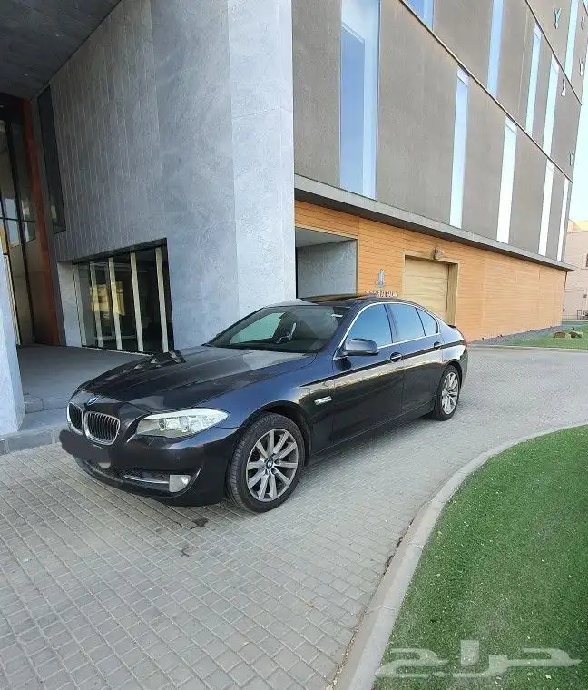 بي ام دبليو 528 2012 نظيفه للبيع 0