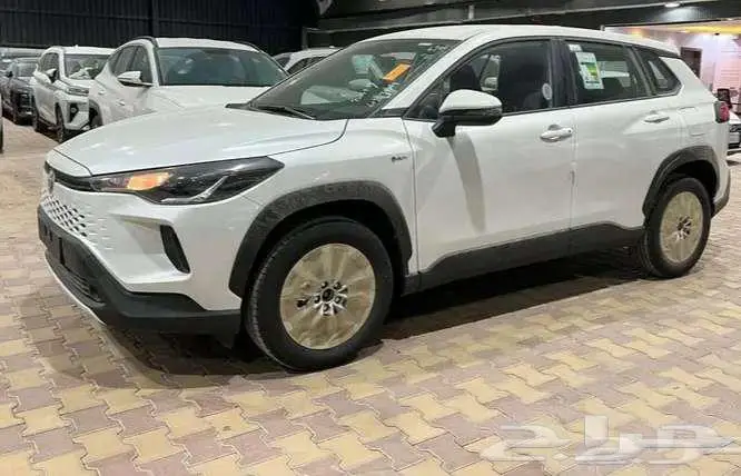 كورولا كروس هايبرد ابيض 2025 0