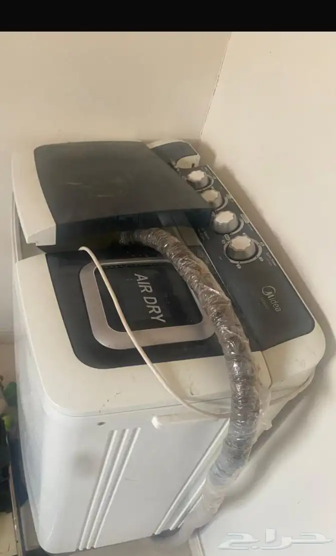 غساله مستعمله للبيع لا يوجد فيها اعطال ولله الحمد 0