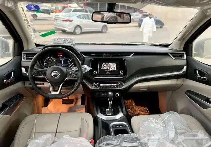 تتوفر فئات نيسان اكستيرا 2024 اصفار لمبيعات النقد والبنوك 6