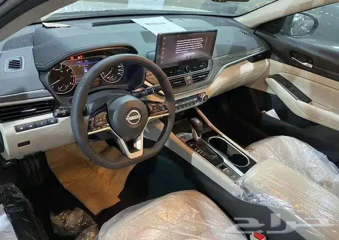 تتوفر فئات نيسان التيما اصفار لمبيعات النقد والبنوك باقل ربح 2