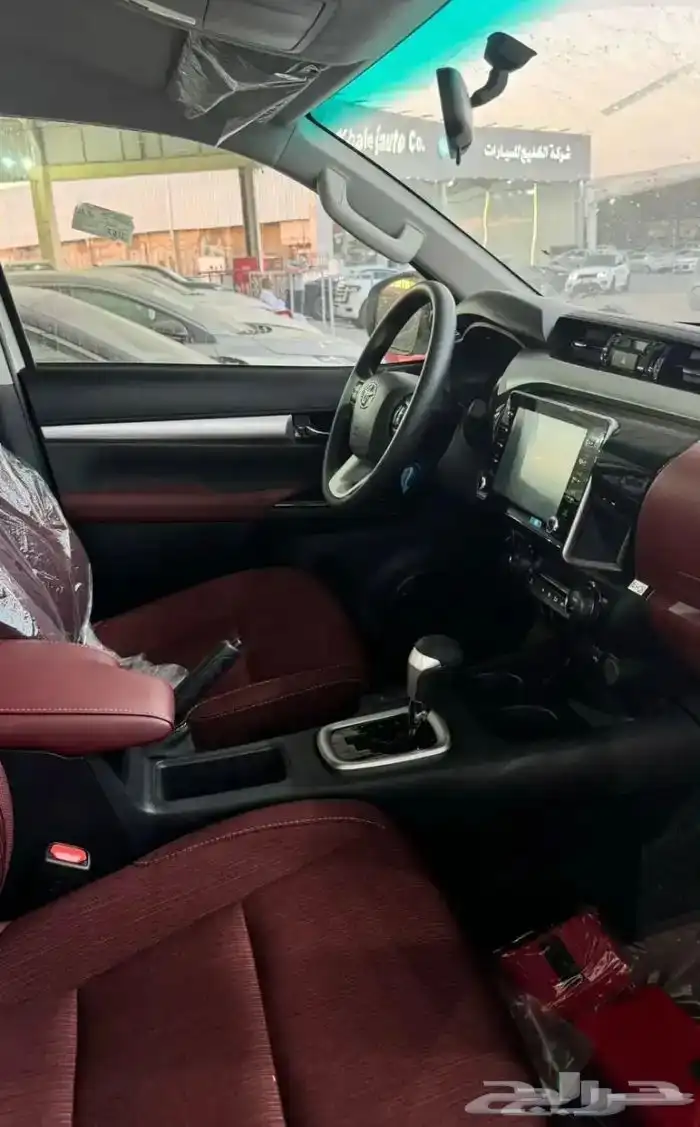 تايوتا هايلكس 2025 GLX-S بنزين بريمي 7